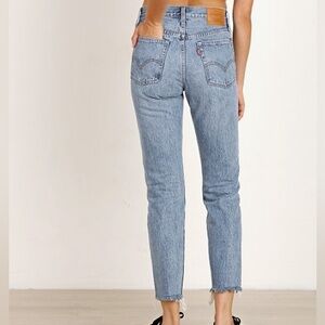 Levi’s wedgie size 25
